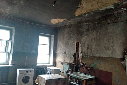 Фото - В российской многоэтажке потолок обрушился на ребенка